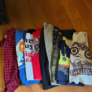 Kids Graphic and Patterned Long Sleeve Shirts
